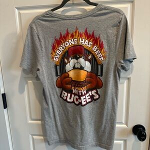 BUC-EES “Everyone Has Beef With Buc-ees” Shirt